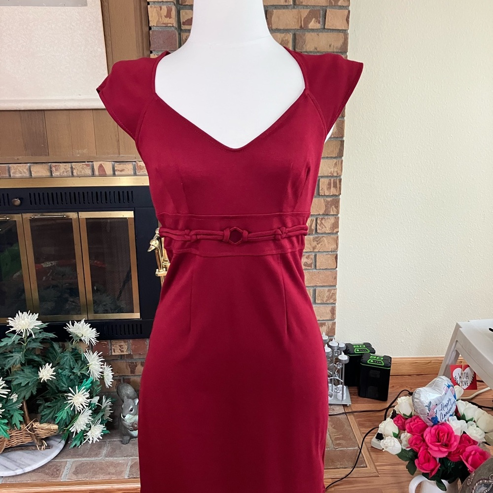 Max Studio Red Sheath Dress V-Neck Flutter Cap Sleeves